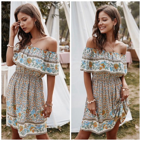 🆕Off the shoulder boho dress - Picture 2 of 3